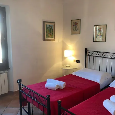 Vellutini Number One דירה *