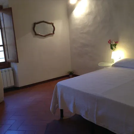 Vellutini Number One דירה *