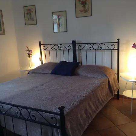 Vellutini Number One Apartment