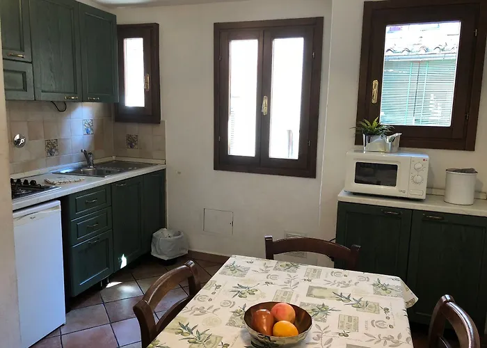 Vellutini Number One * Florence